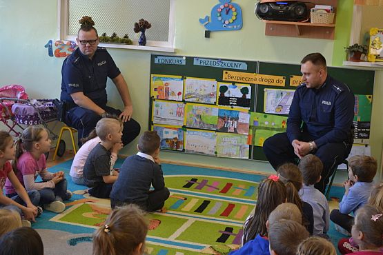 Grafika #2: Bezpieczna droga do przedszkola