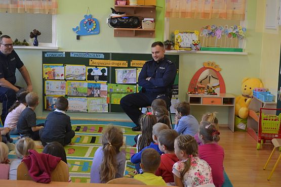 Grafika #3: Bezpieczna droga do przedszkola