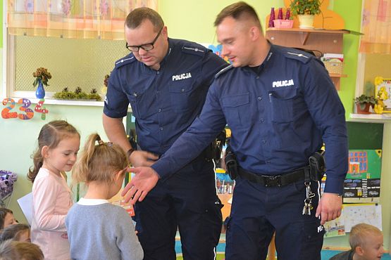 Grafika #16: Bezpieczna droga do przedszkola