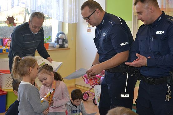 Grafika #17: Bezpieczna droga do przedszkola