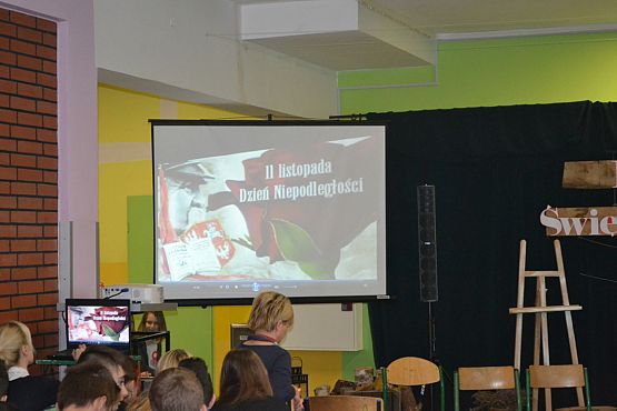 Grafika #2: 11 listopada Święto Niepodległości