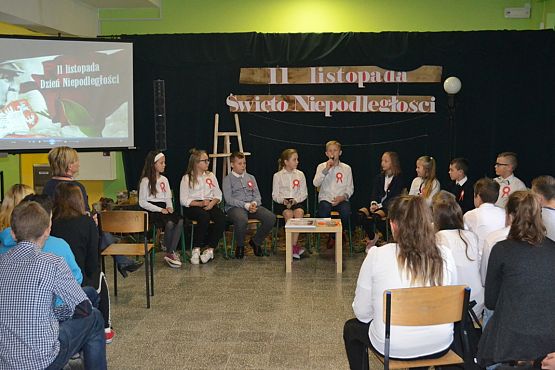 Grafika #3: 11 listopada Święto Niepodległości