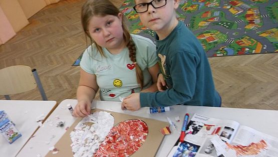 Grafika #7: Przed Świętem Niepodległości