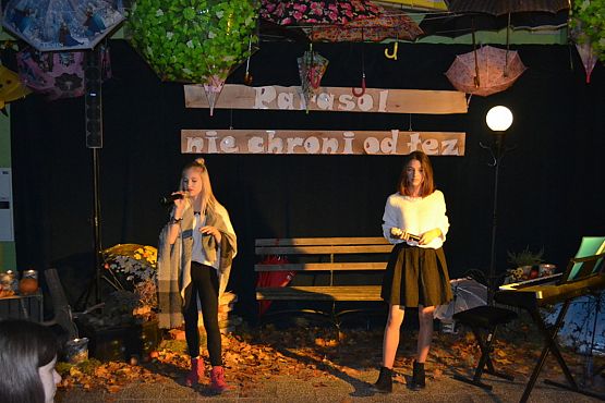 Grafika #9: Jesienne śpiewogranie