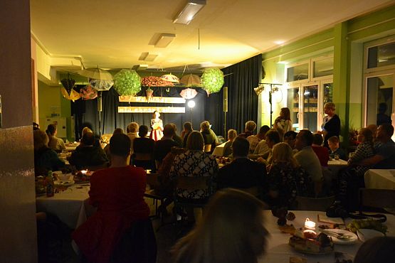 Grafika #11: Jesienne śpiewogranie