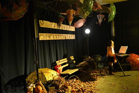 Grafika #14: Jesienne śpiewogranie