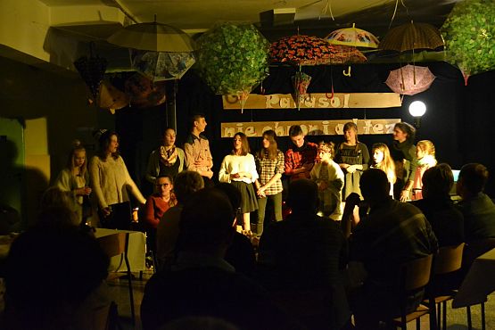 Grafika #32: Jesienne śpiewogranie