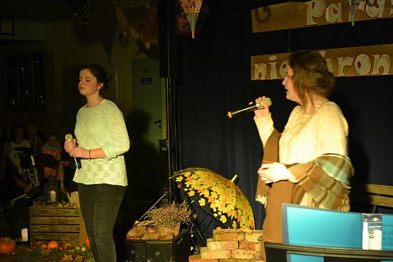 Grafika #23: Jesienne śpiewogranie