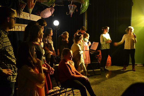 Grafika #29: Jesienne śpiewogranie