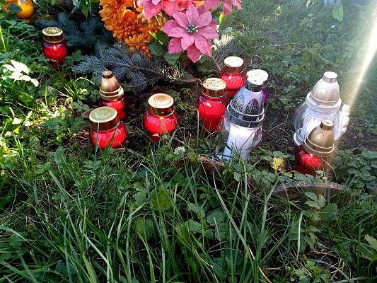 Grafika #3: Czas zadumy i refleksji