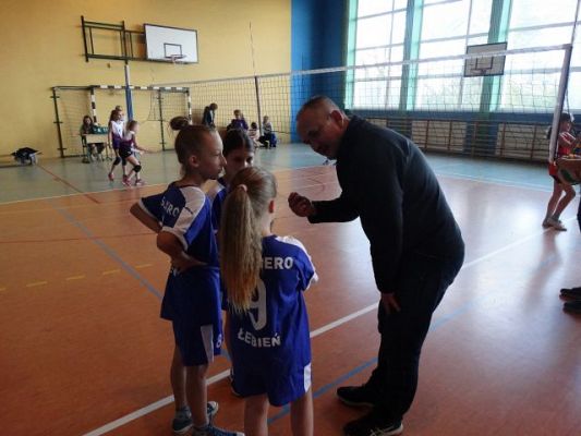 Grafika #7: Weekend z minisiatkówką w Łebieniu!!!