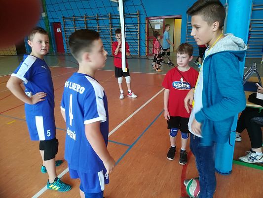 Grafika #1: Weekend z minisiatkówką w Łebieniu!!!