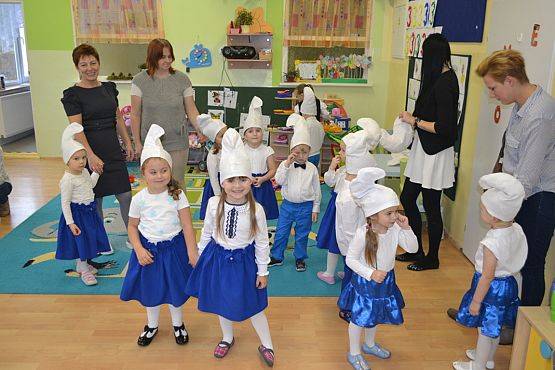 Grafika #0: Pasowanie na przedszkolaka.