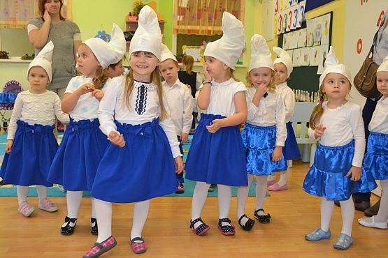 Grafika #2: Pasowanie na przedszkolaka.