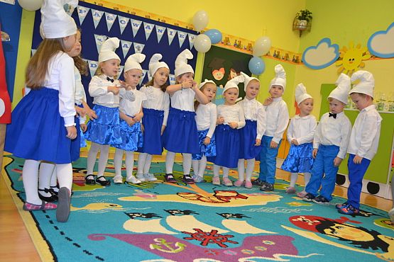 Grafika #5: Pasowanie na przedszkolaka.