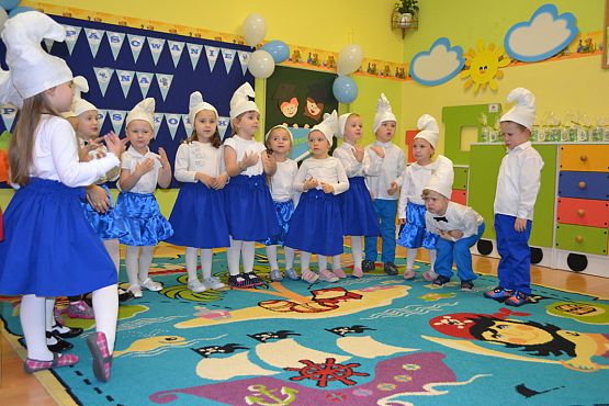 Grafika #6: Pasowanie na przedszkolaka.