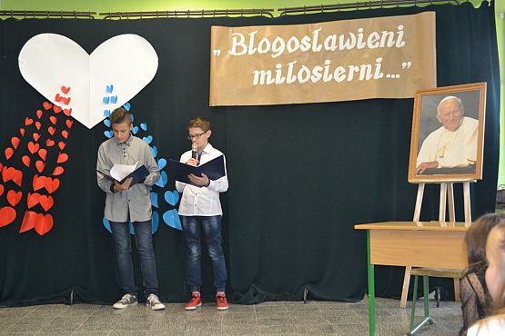 Grafika #3: Apel poświęcony Patronowi