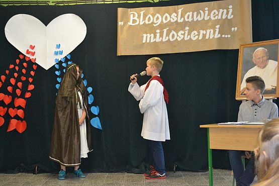 Grafika #10: Apel poświęcony Patronowi