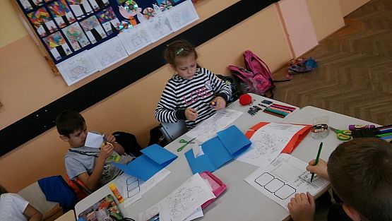 Grafika #3: 3a SP tworzy lapbooki