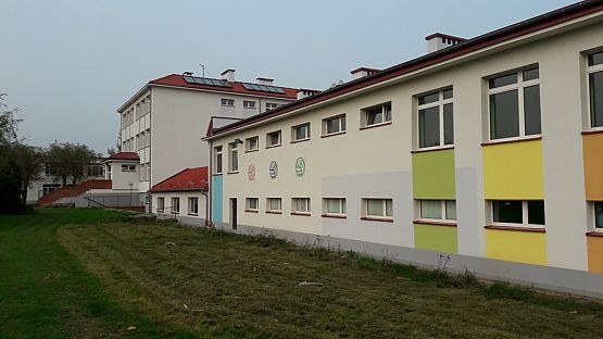 Grafika #5: Szkoła jak nowa po termomodernizacji