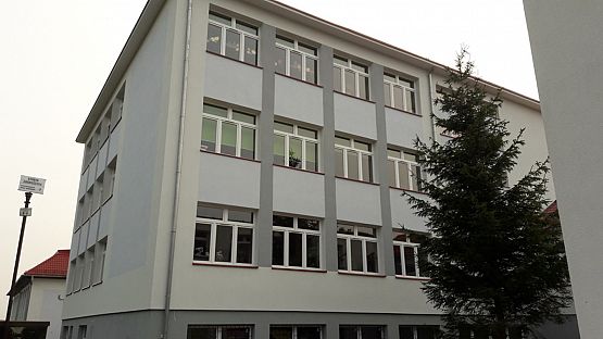 Grafika #14: Szkoła jak nowa po termomodernizacji