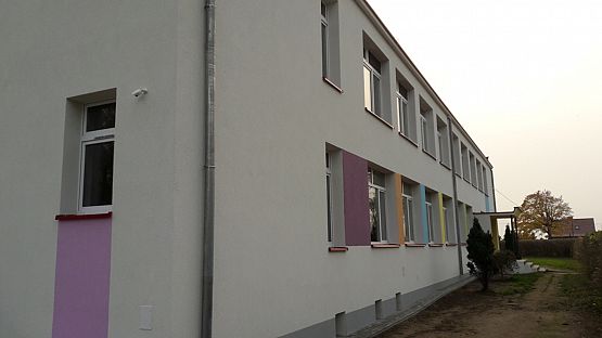 Grafika #15: Szkoła jak nowa po termomodernizacji