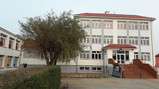 Grafika #22: Szkoła jak nowa po termomodernizacji