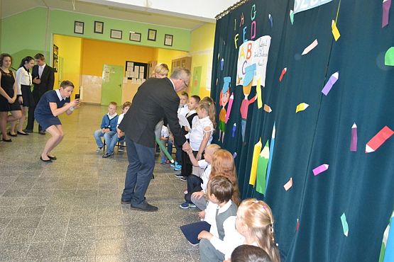 Grafika #6: Ślubowanie klasy pierwszej