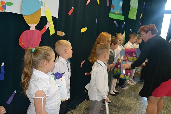 Grafika #12: Ślubowanie klasy pierwszej