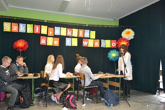 Grafika #7: Dzień Edukacji Narodowej