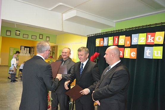 Grafika #24: Dzień Edukacji Narodowej