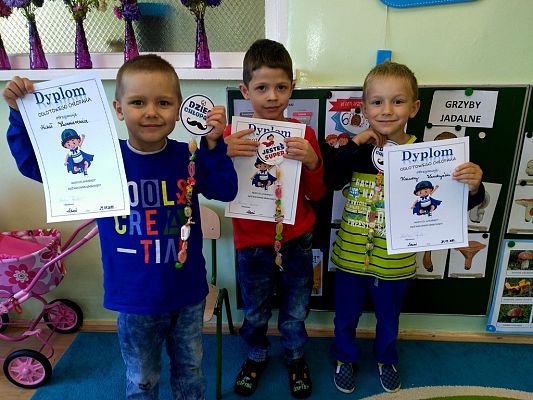 Grafika #0: Święto Chłopców, święto Dziewczynek