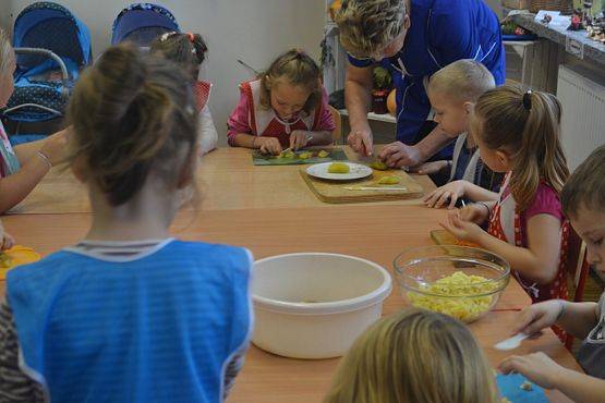 Grafika #0: Jesienna sałatka w zerówce