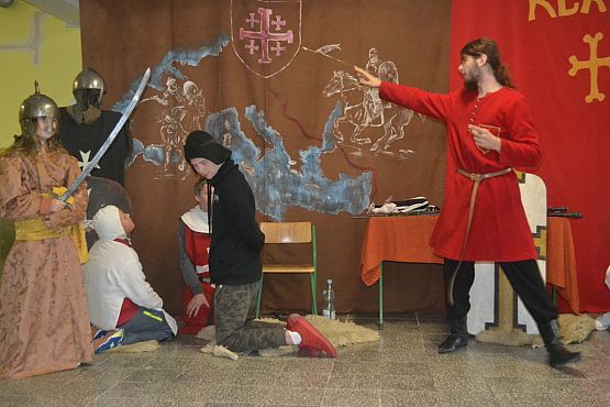 Grafika #2: Żywa lekcja historii