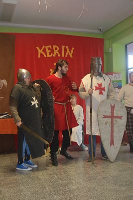 Grafika #5: Żywa lekcja historii