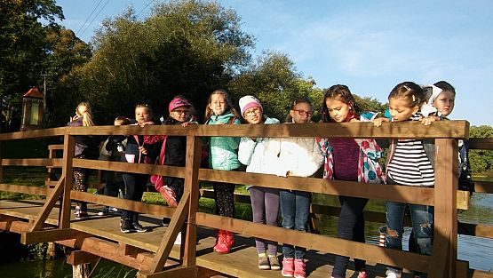 Grafika #24: Wycieczka do Redkowic klas III SP