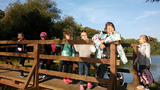 Grafika #26: Wycieczka do Redkowic klas III SP