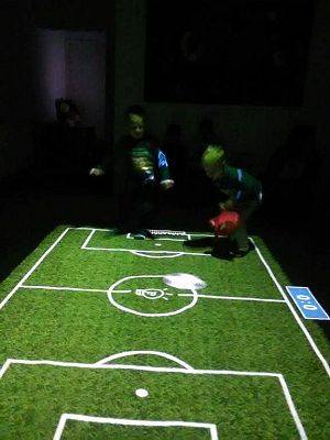 Grafika #12: Wycieczka Smerfów do Kolorowej Planety w Lęborku