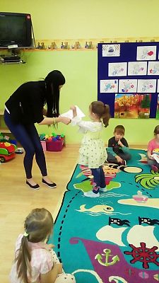 Grafika #10: Międzynarodowy Dzień Kropki w przedszkolu