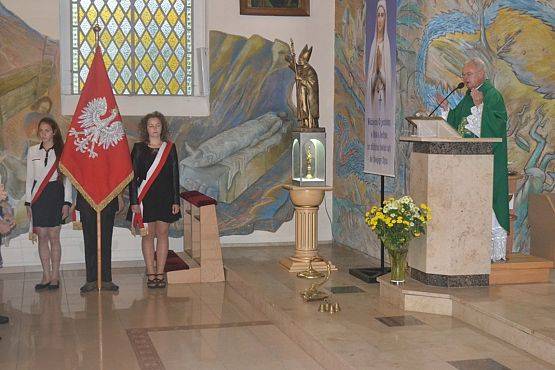 Grafika #4: Uroczyste rozpoczęcie roku szkolnego 2017/2018