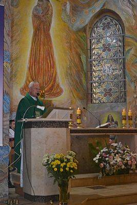 Grafika #8: Uroczyste rozpoczęcie roku szkolnego 2017/2018