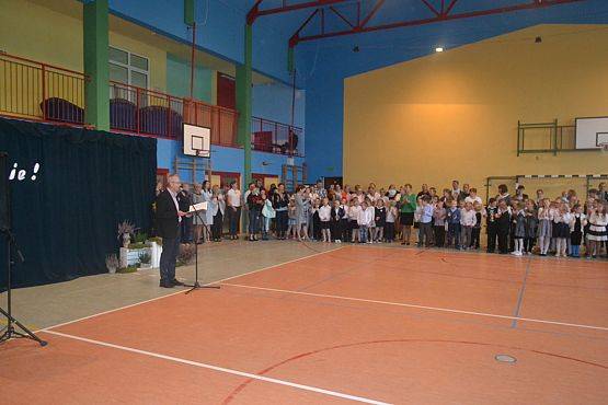 Grafika #14: Uroczyste rozpoczęcie roku szkolnego 2017/2018