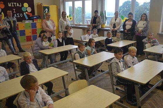 Grafika #22: Uroczyste rozpoczęcie roku szkolnego 2017/2018