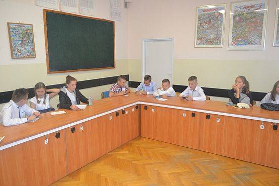 Grafika #26: Uroczyste rozpoczęcie roku szkolnego 2017/2018