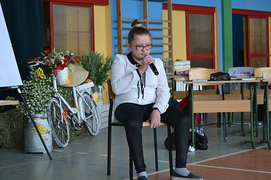 Grafika #12: Pożegnanie klas III gimnazjum