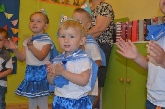 Grafika #9: Zakończenie roku przedszkolnego.