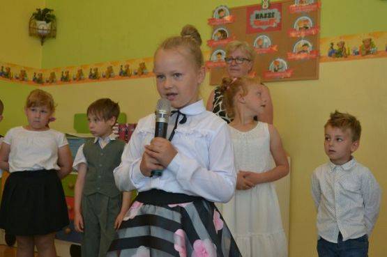 Grafika #17: Zakończenie roku przedszkolnego.