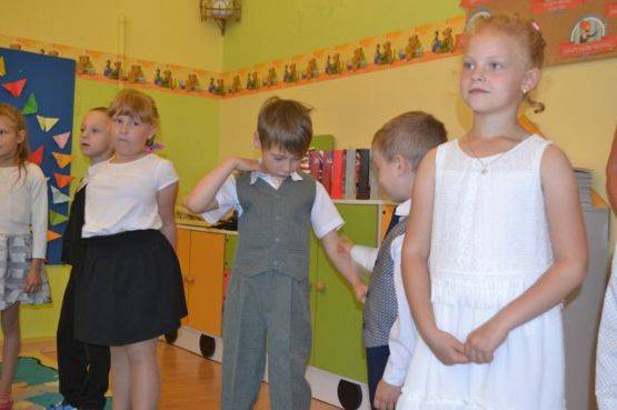 Grafika #21: Zakończenie roku przedszkolnego.