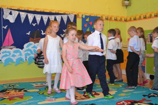 Grafika #28: Zakończenie roku przedszkolnego.