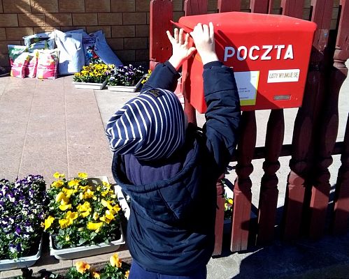 Grafika #13: "Pocztówkowe Przedszkole"